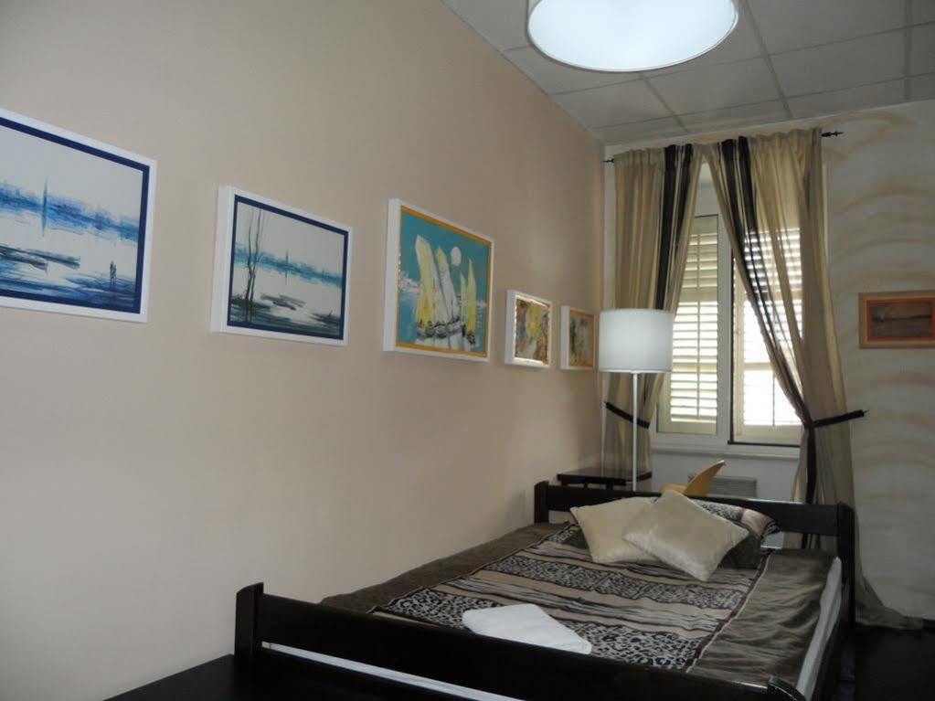 Hostel Morcic Ri Риека Экстерьер фото